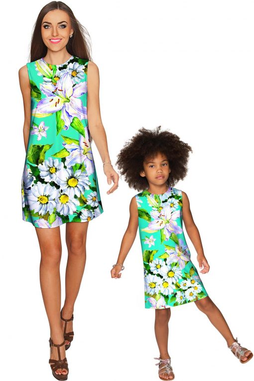 Mommy-and-Me-Flower-Party-Adele-Shift-Dress-Green-White-WD14-P0034B-GD14-P0034B_0041f985-2e16-4ba0-a9f2-856479fd294d