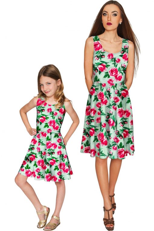 Mommy-and-Me-Sweetheart-Mia-Fit-Flare-Dress-Green-Pink-GD7-P0030S-WD7-P0030S_857286c5-707d-4afd-b886-41864c7daa21